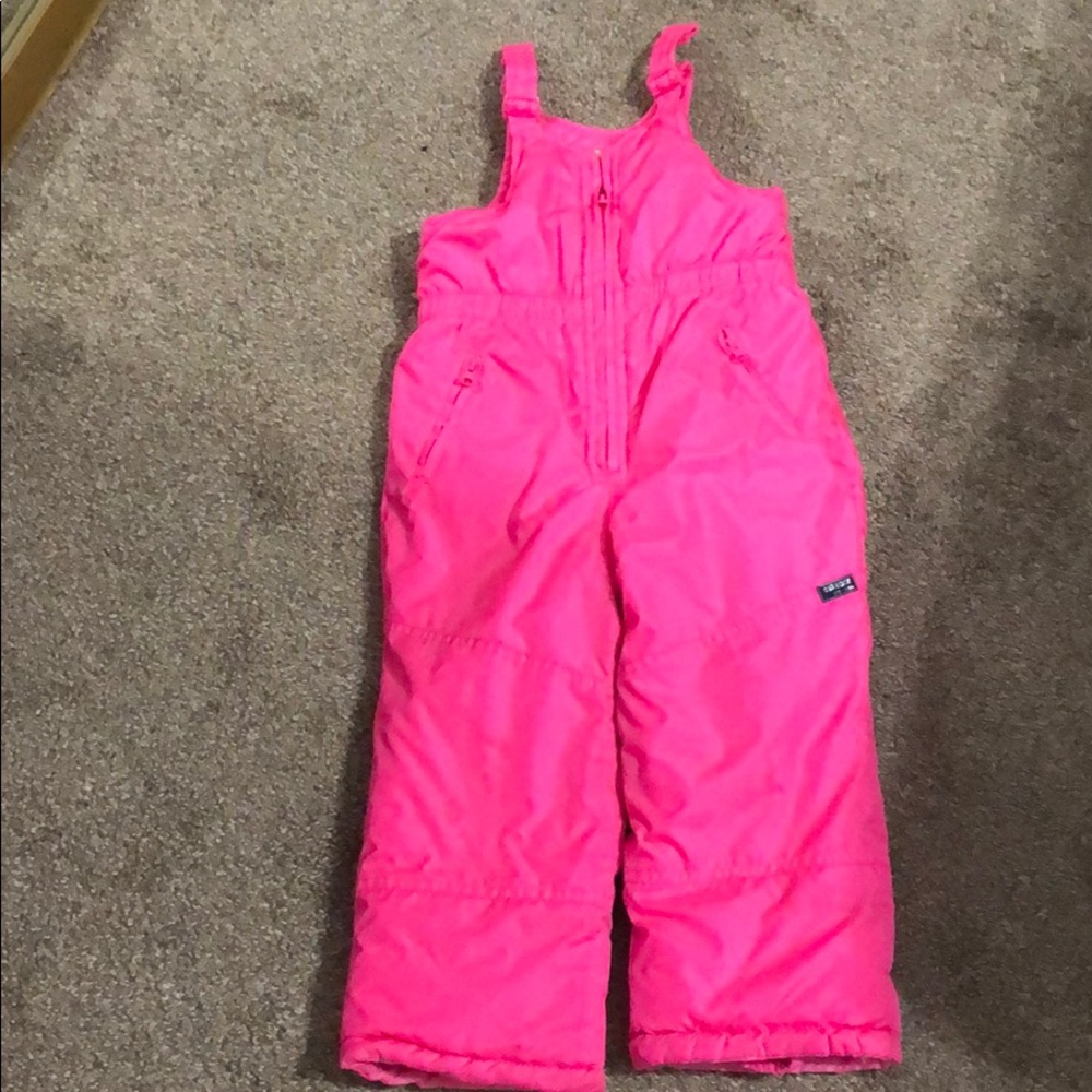 Snow bib for toddler